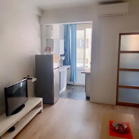 Lovely 3 Riquier Next To Port With Ac! Apartment Nice